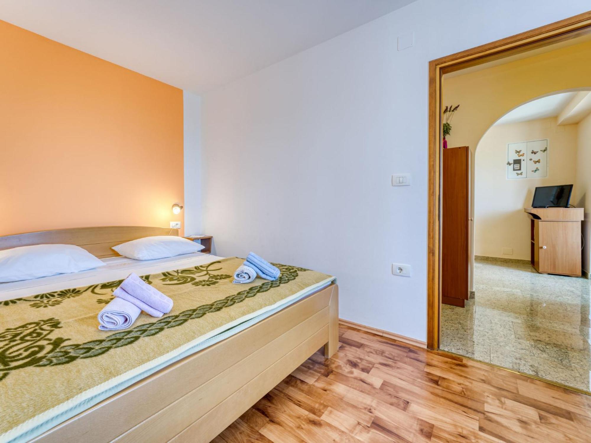 Apartment Marija-1 By Interhome ลอฟราน ภายนอก รูปภาพ